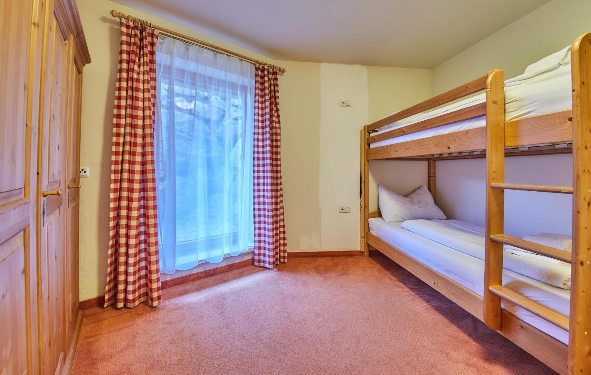 Appartements Hollandia Saalbach Zimmer foto